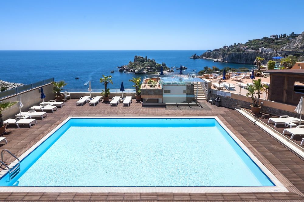 بانوراميك هوتل - تاورمينا - حوض السباحة
