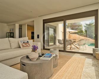 Evelinas View - Porto Cheli - Living room