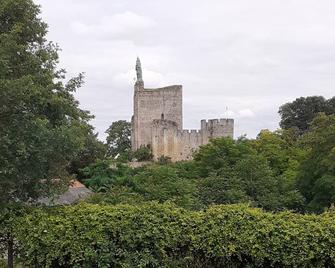 Gite de Charme,4 Chambres au Coeur des Chateaux de la Loire - Montbazon - Pemandangan luar