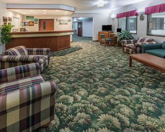 Travelodge Suites by Wyndham Newberg - Newberg - Lobby
