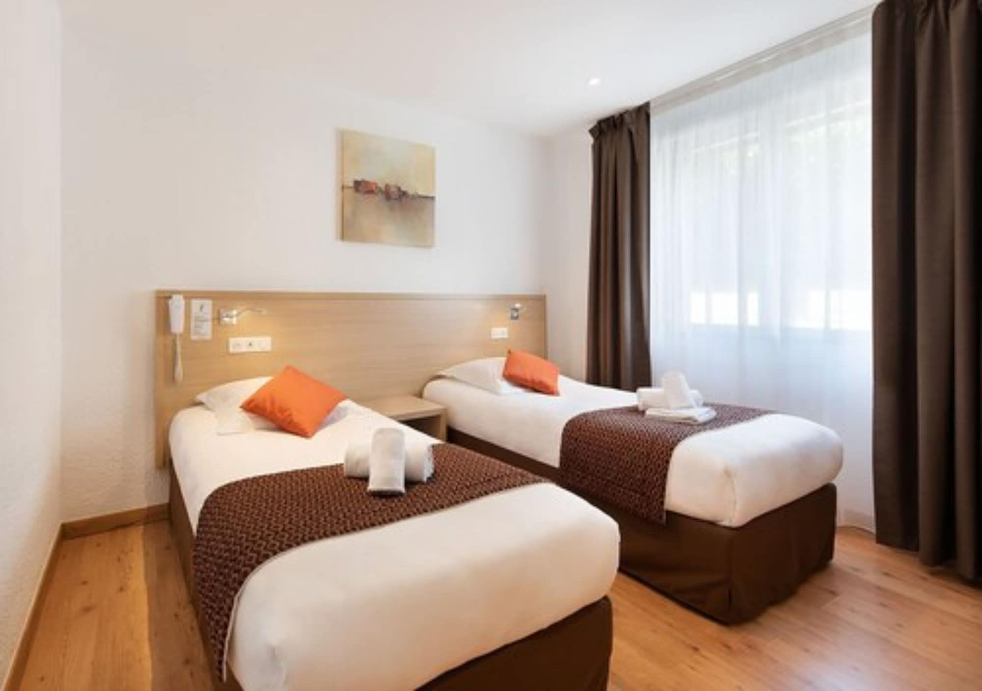 أوتل هولتسة تو - بورتو-فيكيو - غرفة نوم