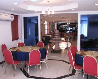 Rainbow Hotel - Dar es Salaam - Restaurante