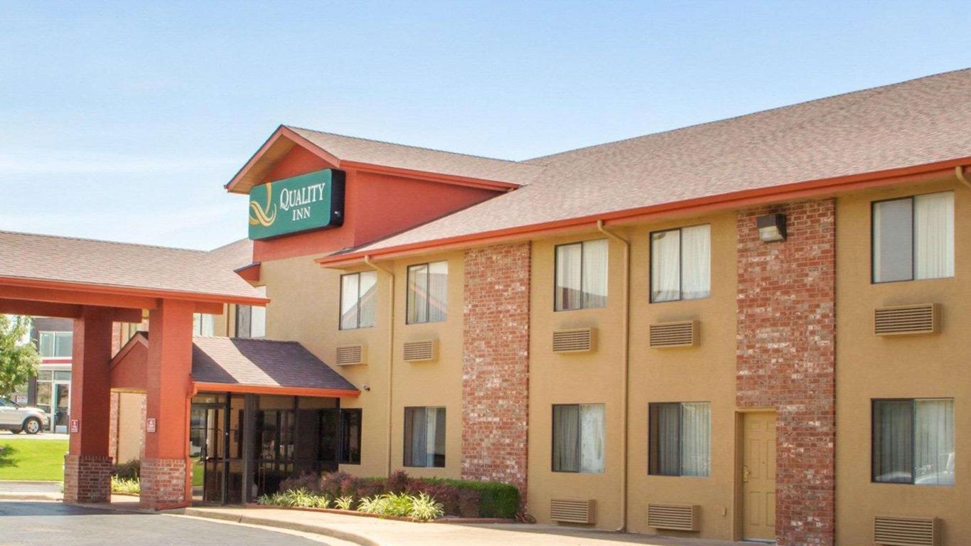 Quality Inn Broken Arrow - Tulsa
