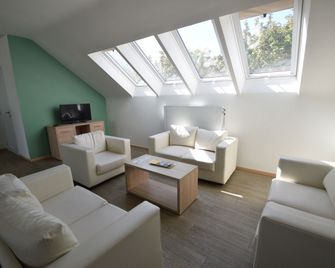 Budget Flats Brussels - Brussels - Living room