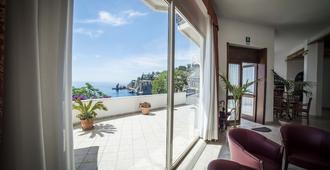 Hotel Isola Bella - Taormina - Balkon