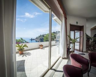 Hotel Isola Bella - Taormina - Balcó