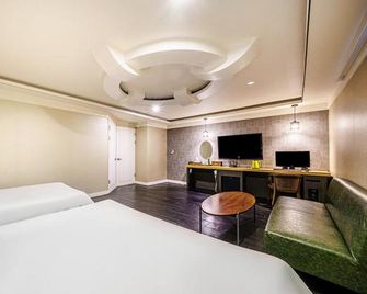Iksan Inn - Iksan - Bedroom