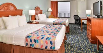 Best Western Plus Holiday Sands Inn & Suites - Norfolk - Slaapkamer