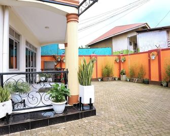 Sarai Hotel - Fort Portal
