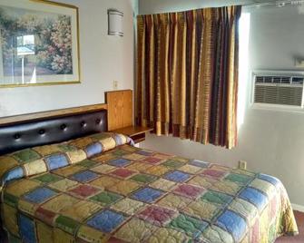 Santa Fe Motel - Tehachapi - Schlafzimmer