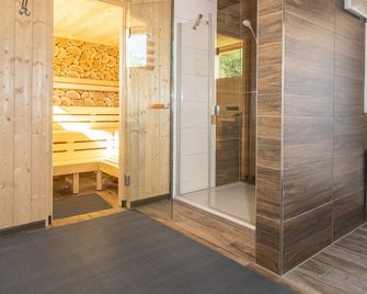 Ferienwohnanlage ODINs Blick - Wohnung 17 - direkt am Privatstrand, mit Sauna, Garten - Middelhagen - Спа