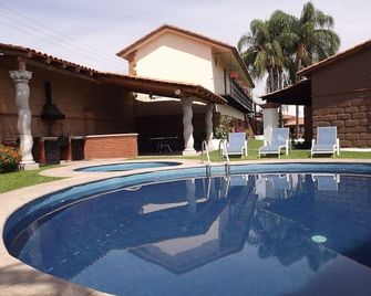 Villas Colibri - Cuernavaca - Piscina