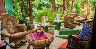 Hotel Casa Antigua - Antigua Guatemala - Patio