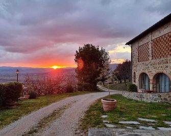 Relais Palazzo di Luglio - Sansepolcro - Venkovní prostory