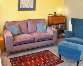 2 bedroom accommodation in March, near Wisbech - March - Sala de estar