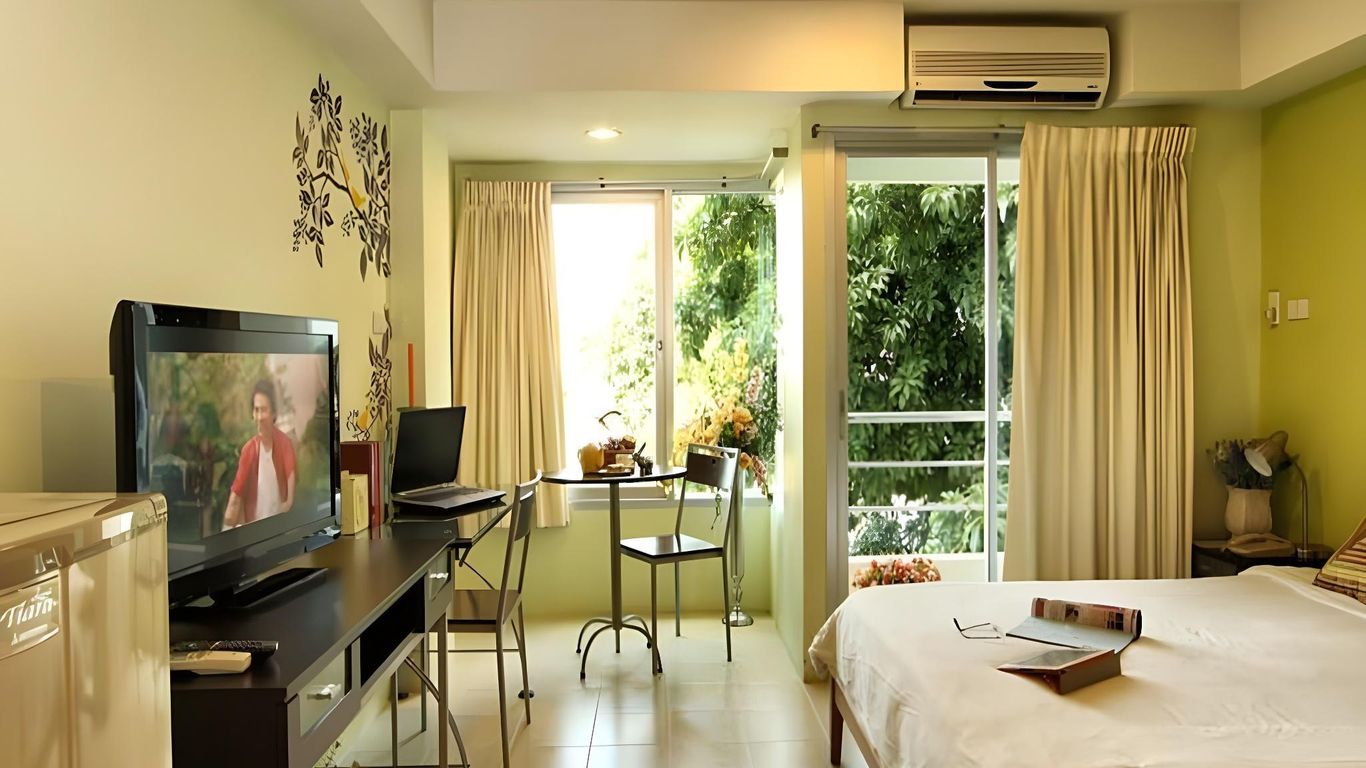 Caza V1 Serviced Apartment