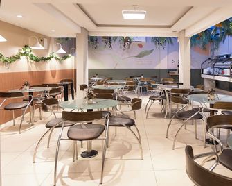 Hotel Palmas Executivo - Balneario Camboriu - Restaurant