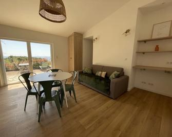 Les Mini-Villas de Santa Giulia - Porto-Vecchio - Salle à manger