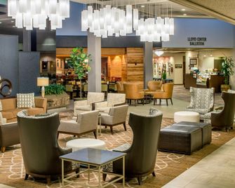 DoubleTree by Hilton Portland, OR - פורטלנד - טרקלין