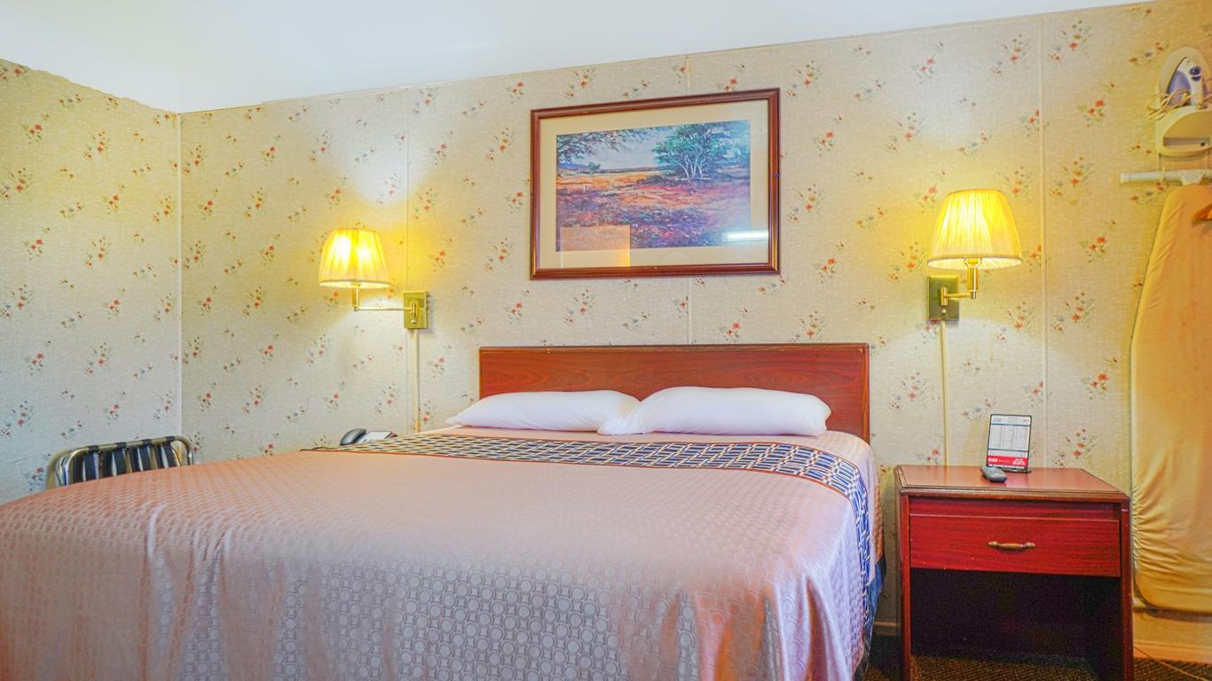 Bay Motel By OYO Bay City