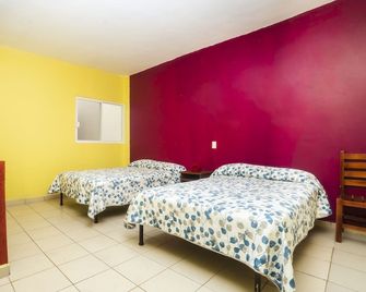 Hotel Santa Cruz, San Juan de los Lagos - San Juan de los Lagos - Quarto