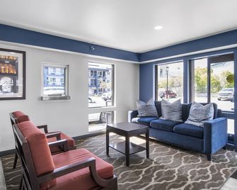 Hyland Inn near Pasadena Civic Center - פסדנה - סלון