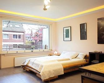 Single Apartment - Erkrath - Bedroom