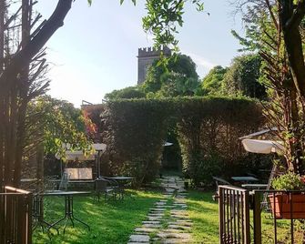 Apartment Tristano - Flg214 By Interhome - Finale Ligure - Patio