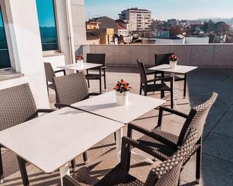 Hotel Conde de Agueda - Águeda - Balcony