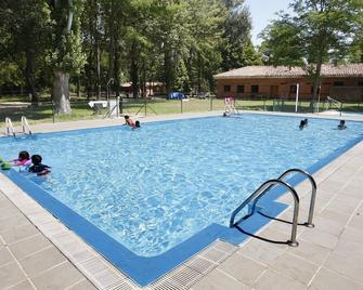 Camping Fuentes Blancas - Burgos - Piscine