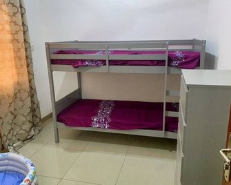 8 kilometres from Banjul International Airport, - Banjul - Bedroom
