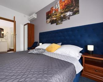 Hotel Agat - Пйотркув-Трибунальський - Спальня
