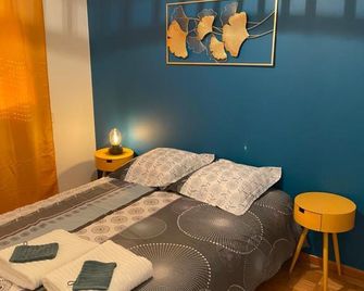Le Rhin et Danube wifi - Le Mans - Bedroom