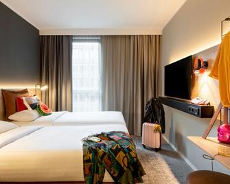 Moxy Brussels City Center - Brüssel - Schlafzimmer