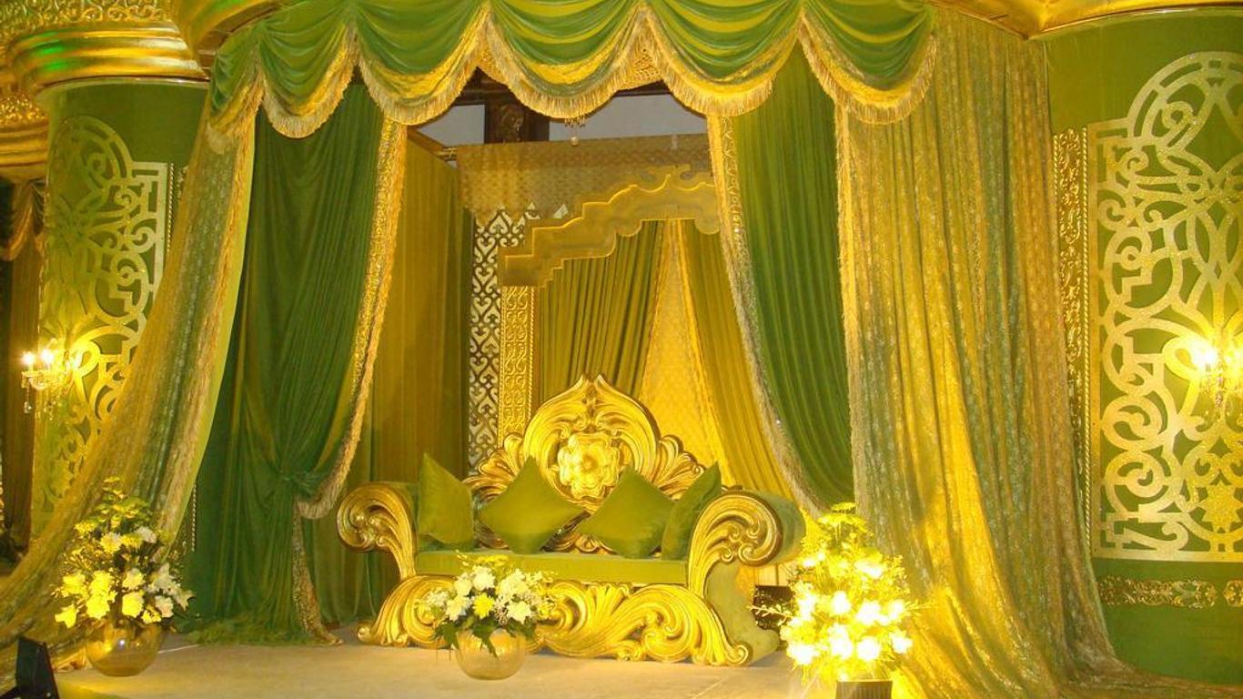 The Convention Center & Royal Suites Hotel