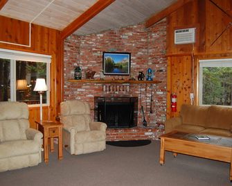 Dunning's Retreat - Wawona - Sala de estar