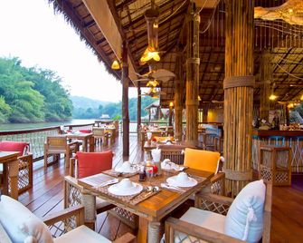 The Float House River Kwai - Sai Yok - Ресторан