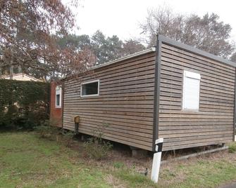 Camping Le Moussaillon 3 Superb swimming pool Mobil Home contemporary TBE - Messanges - Building