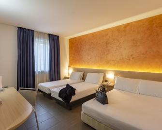 Hotel Ambra - Quarto d'Altino - Habitación