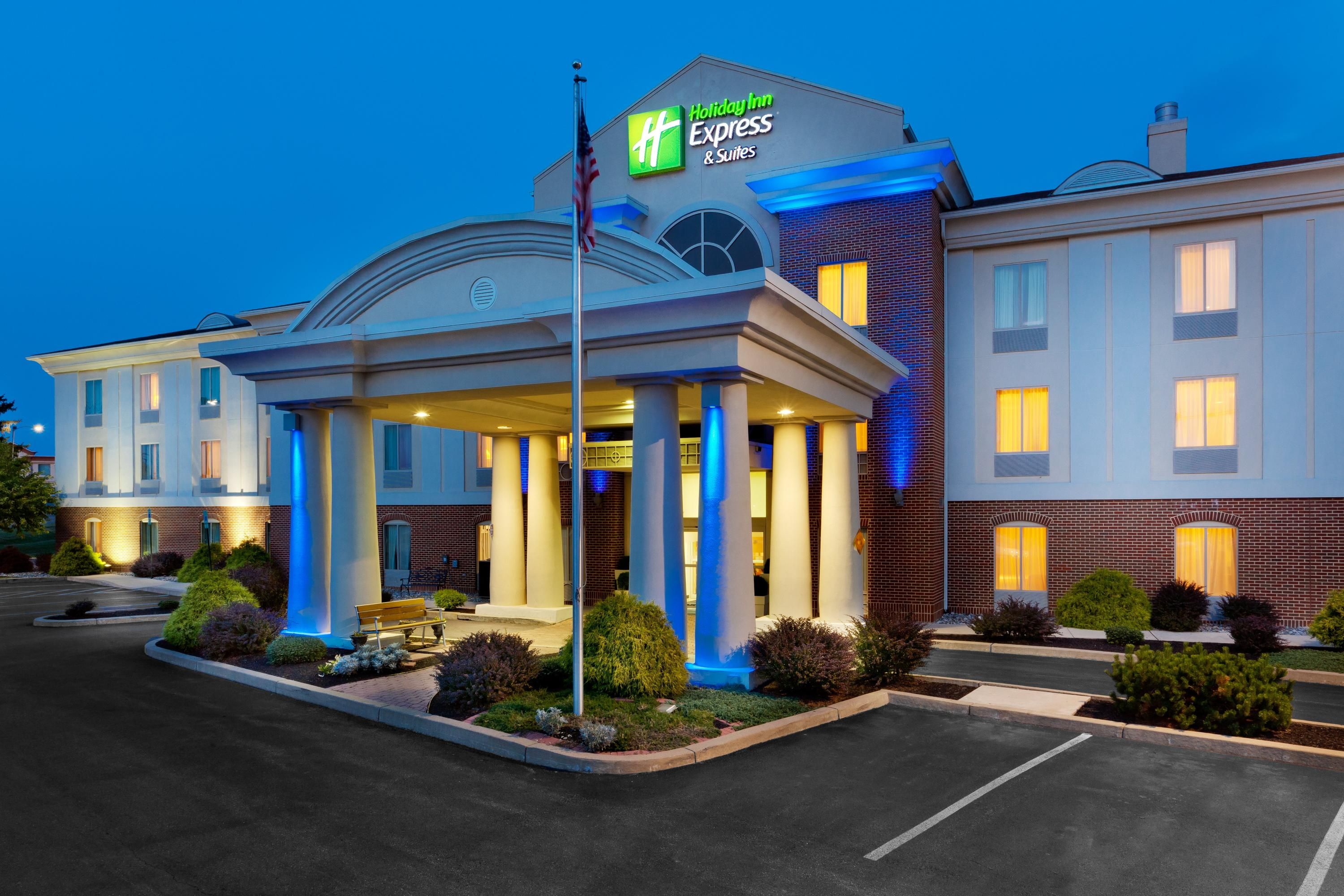 Holiday Inn Express & Suites Chambersburg By IHG - Chambersburg - Bygning