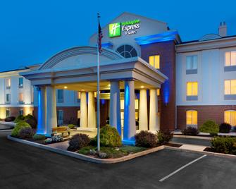 Holiday Inn Express & Suites Chambersburg - Chambersburg - Building