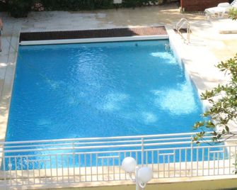 Appart Hôtel Corte Hr - Corte - Pool