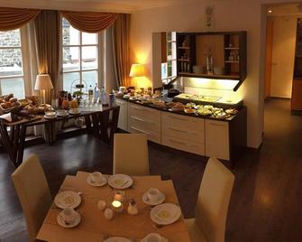 Large apartment with gallery for 5 people - Bad Berleburg - Ресторан