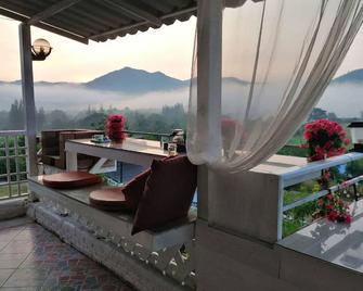 Ingmhok Resort - Ban Thung Kula - Balcone