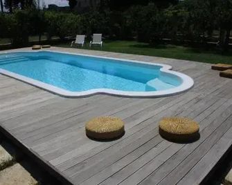 Castello Di Casamassella - Marea Stays Collection - Uggiano la Chiesa - Zwembad