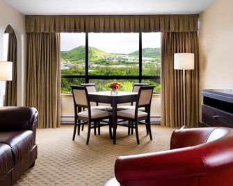 グリーンウッド イン & スイーツ - コーナー ブルック - レストラン