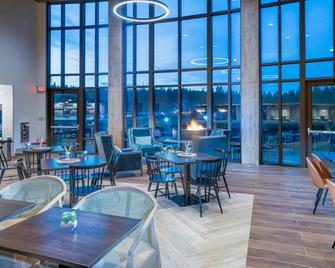 SpringHill Suites by Marriott Island Park Yellowstone - Island Park - Restaurant