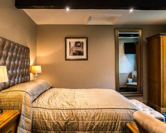 The Mews Hotel - Ossett - Bedroom