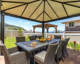 @ML Ocean view, Golf, Gazebo and BBQ, we have all! - Waianae - Balcony