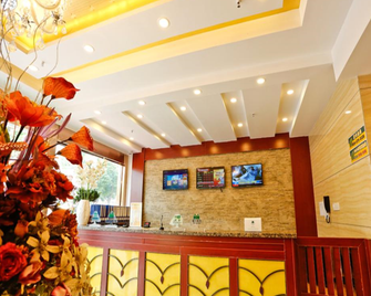 Greentree Inn Xuzhou Feng County Liubang Plaza Express Hotel - Zaozhuang - Rezeption